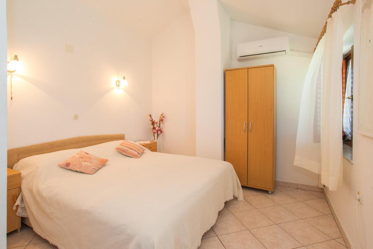 Villa Magnolia Kožino Rum bild